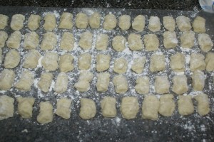 Frugal Cooking: Too many potatoes – Make Gnocchi