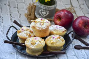 Apple Cinnamon Muffins